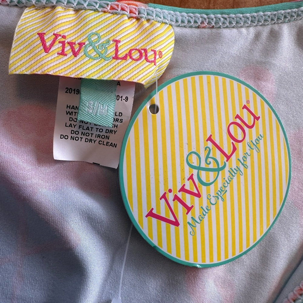 Viv & Lou Flamingo Swim Cover Up Tunic Dress NWT Tropical S/M Cruise Summer New - Picture 3 of 10